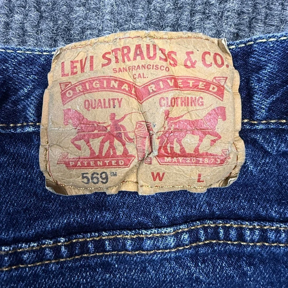 Levis 569 Loose Straight Denim Shorts Mens Size W46 Dark Wash Blue 31569-0017